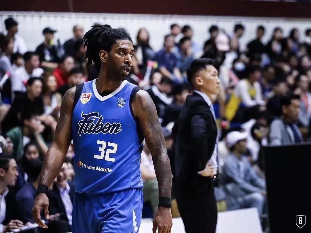 lol新英雄-浙江稠州迎NBA季后赛关键赛,转会期官宣签约,信心回归,团队化学反应显著的简单介绍